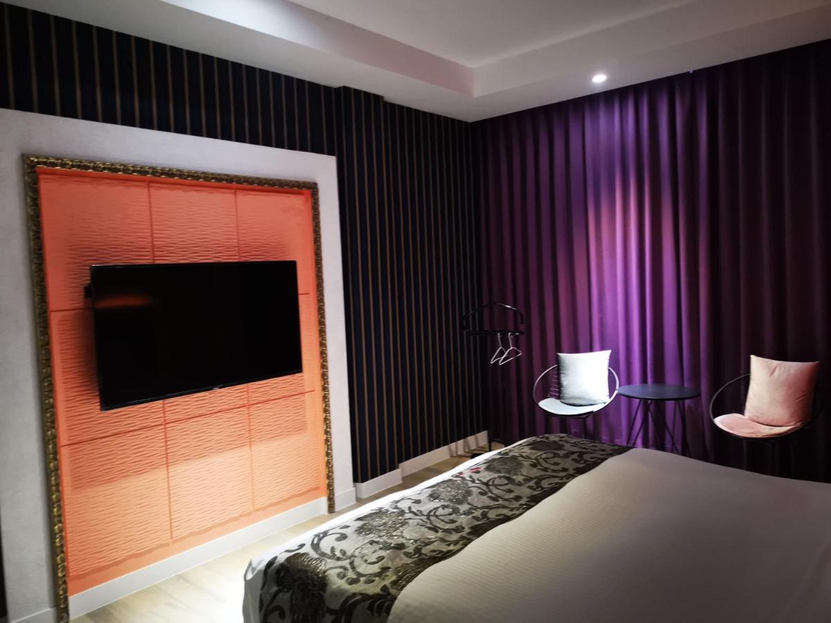 Love Story Motel Taipei Luaran gambar